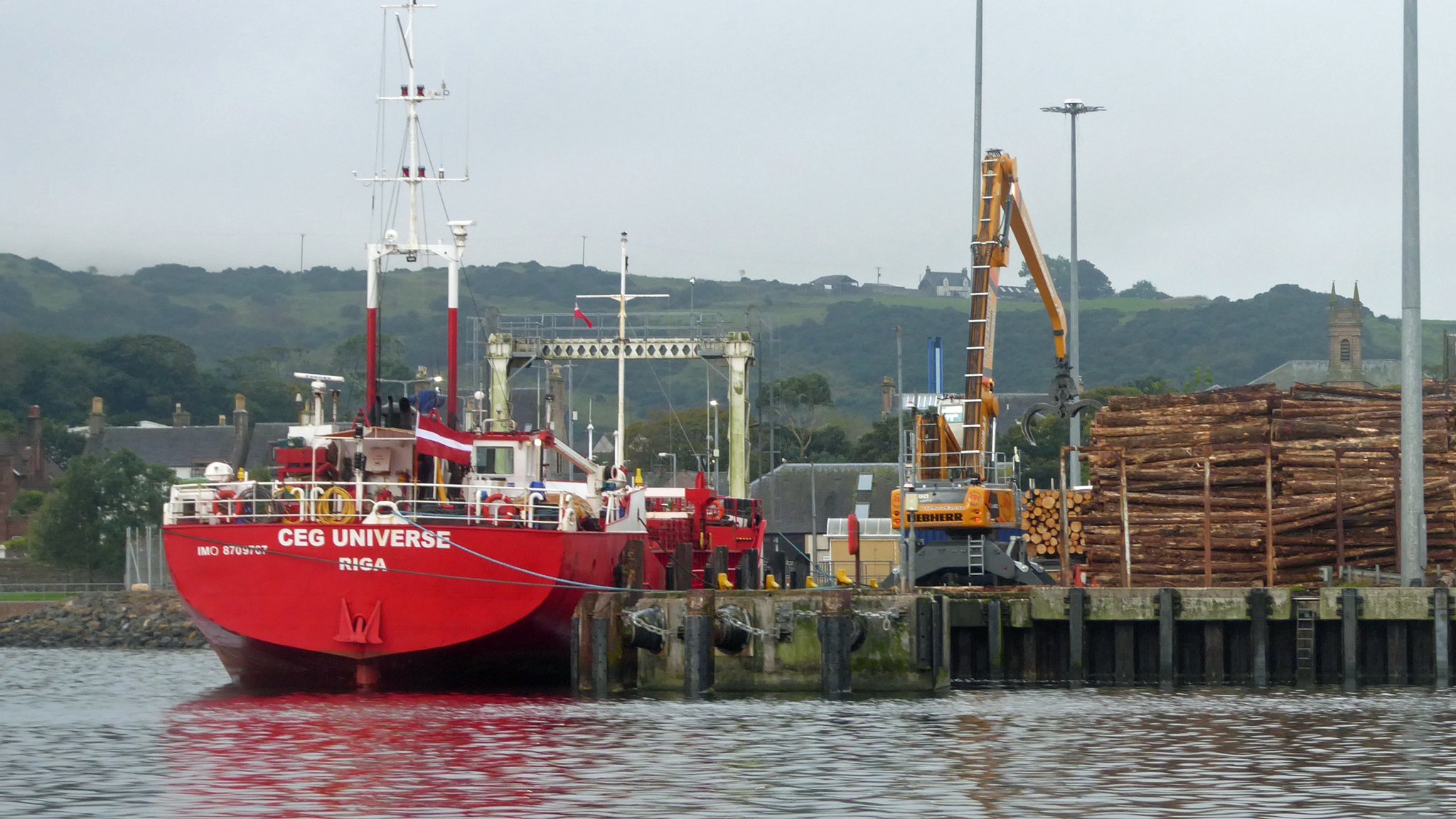 Loading-Timber,-Campbeltown