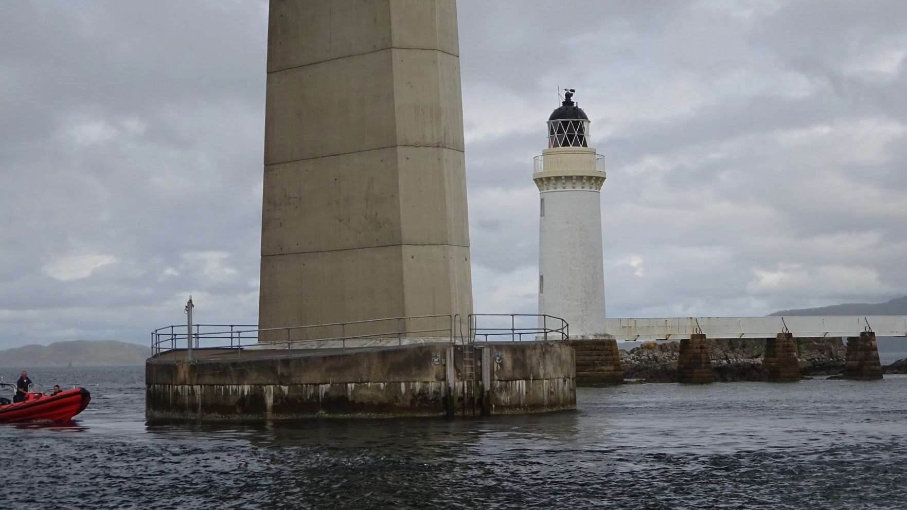 Skye Bridge Lighthouse