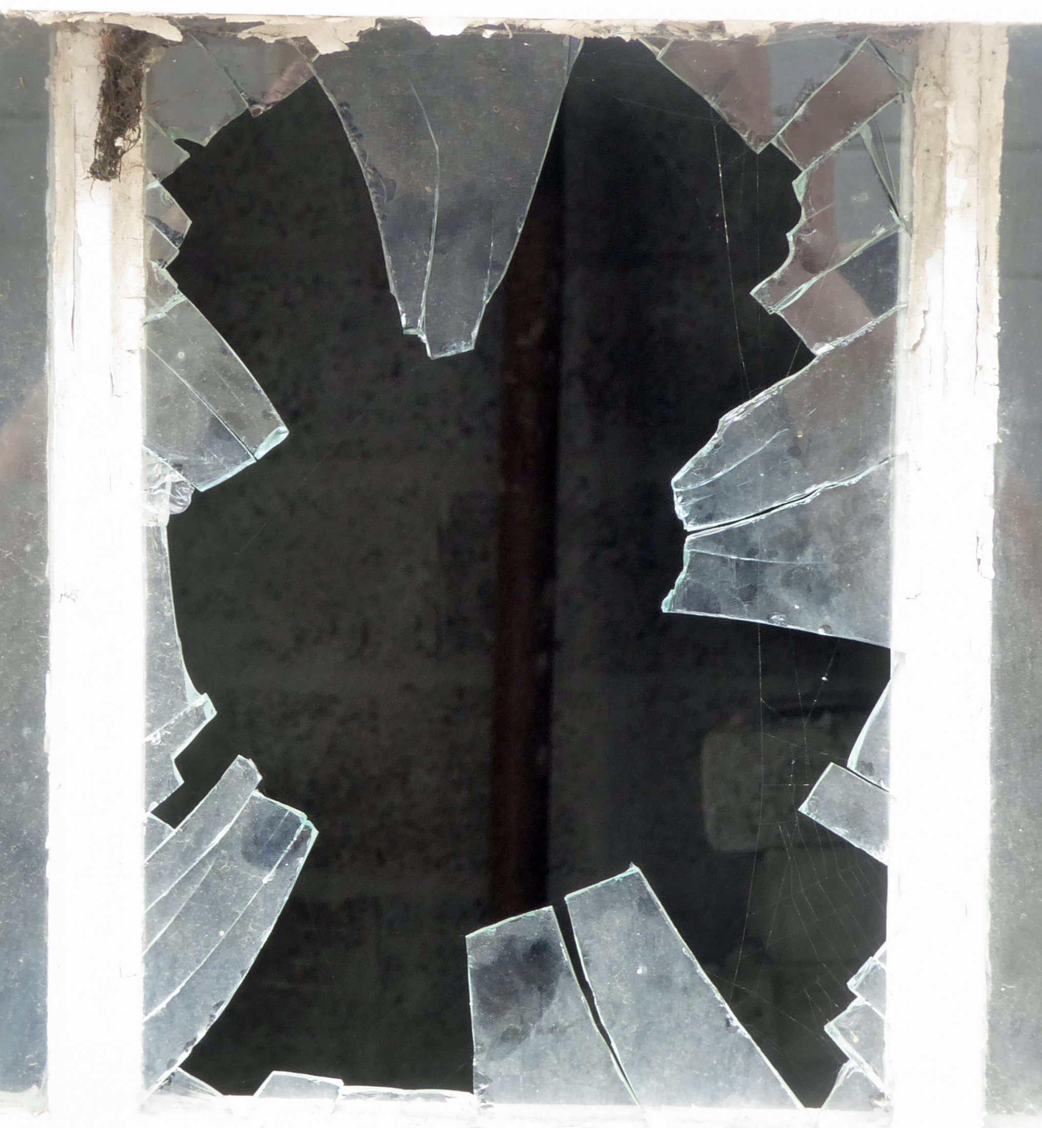 Smashed-Window
