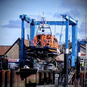Girvan Lifeboat being lifted